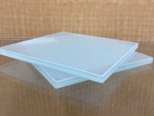 高透過ガラス製品写真