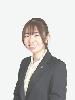 保険統括部　2024年入社 向井田　彩音
